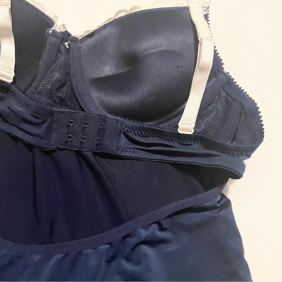 Rene Rofe Lingerie Women’s Size Small - Picture 11 of 16